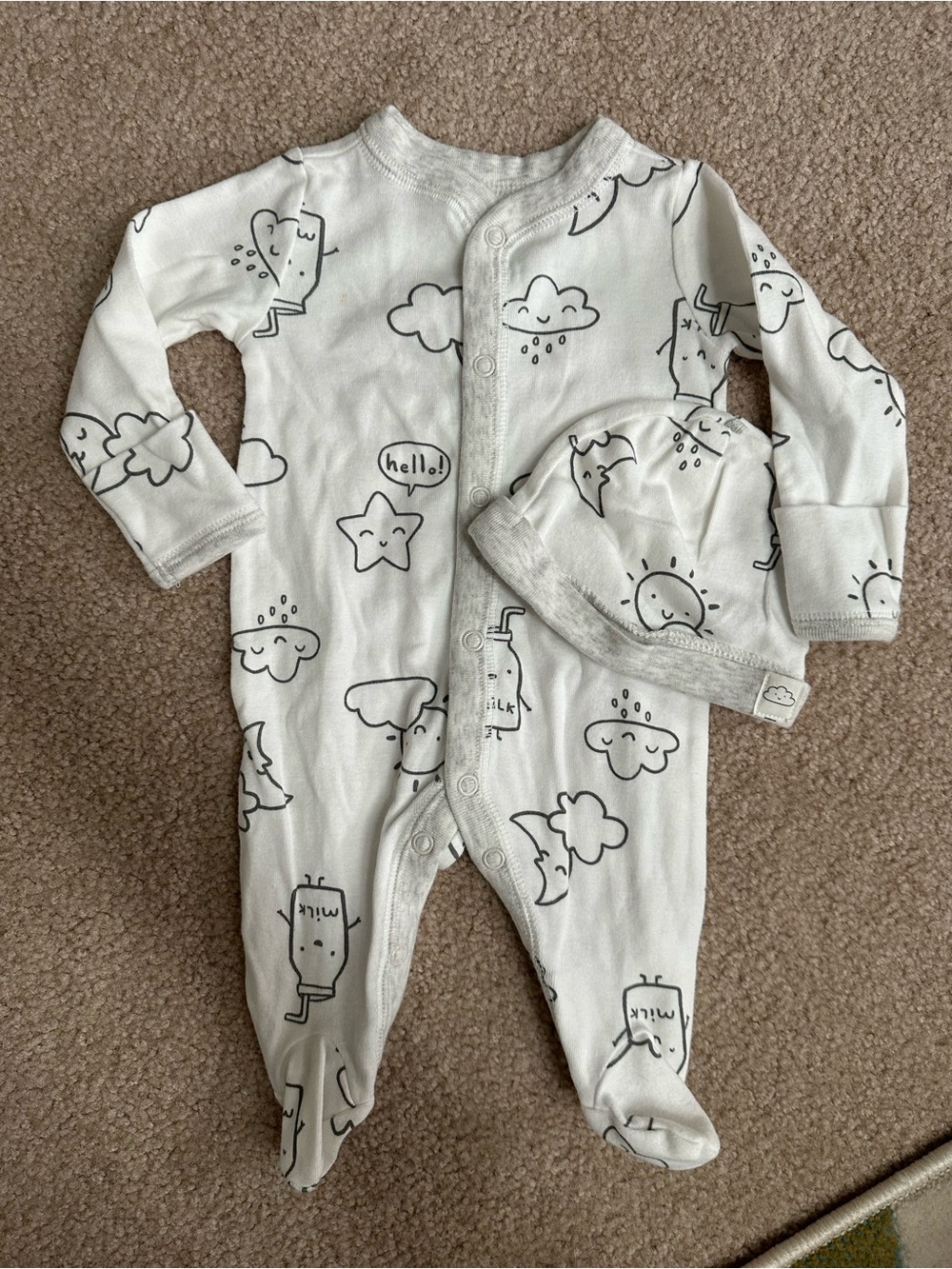 Carter's Baby 2-Piece Sleep & Play Pajamas and Cap Set NB
